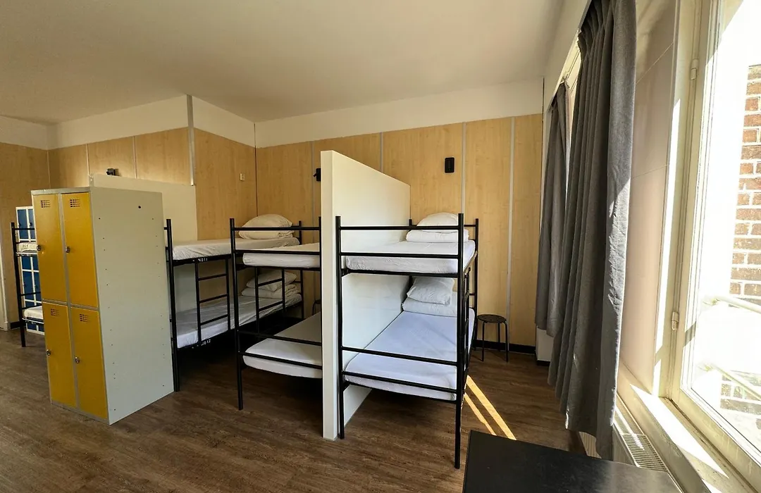 Xplore Hostel Amsterdam-1