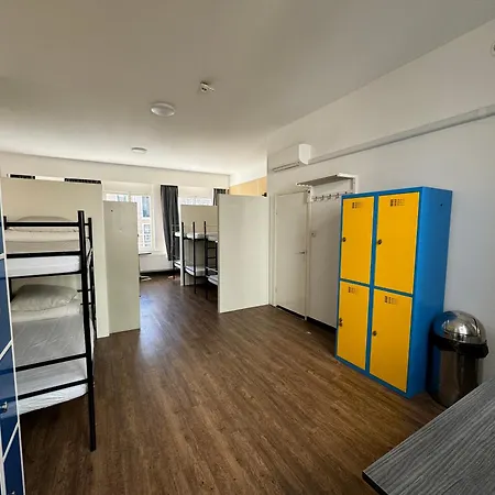 Xplore Hostel Amsterdam-2